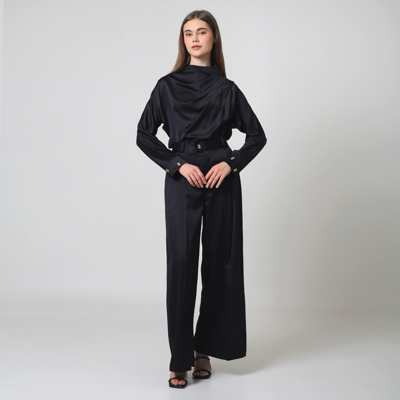 AMELIE set with signature label - Image 2