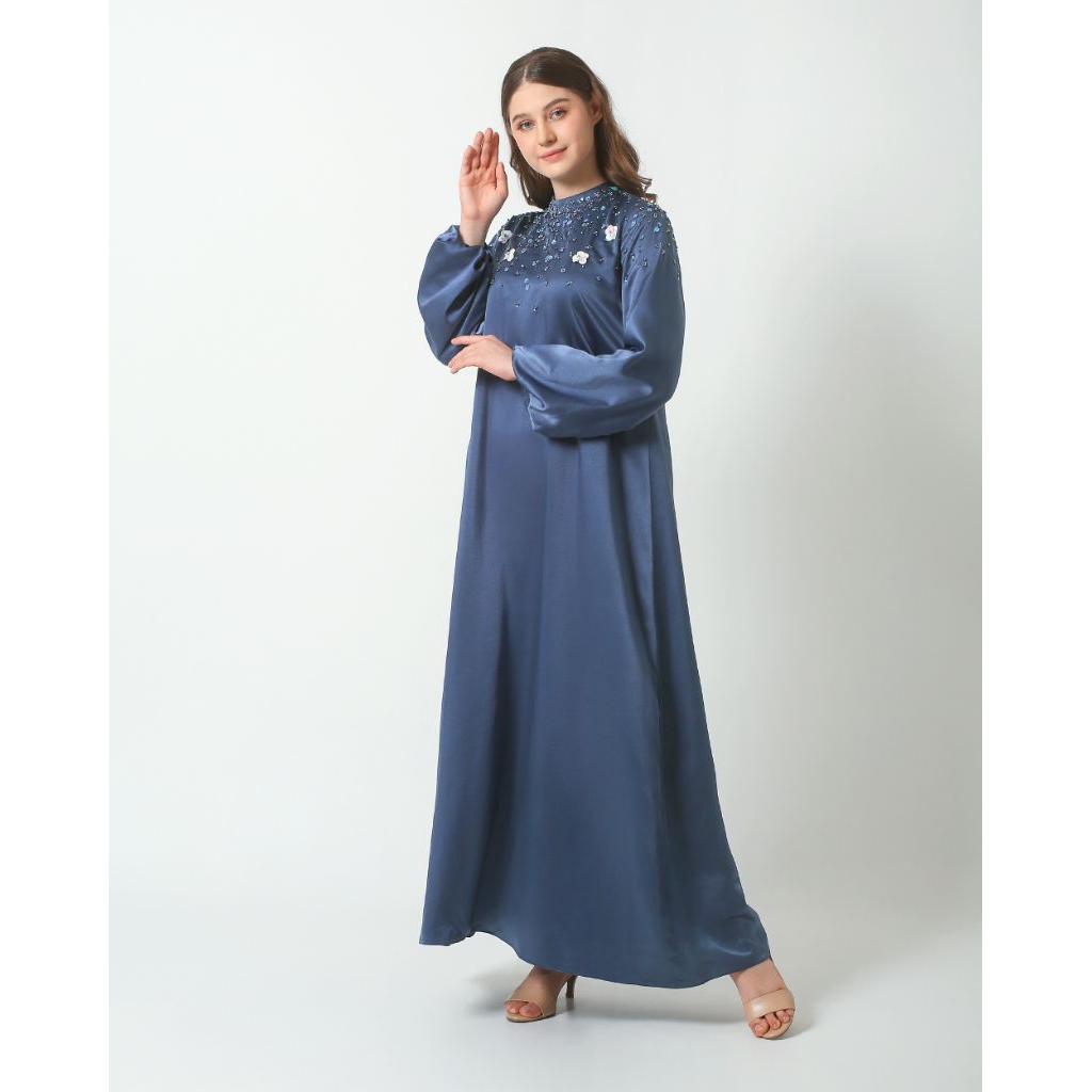 Long Dress Satin Payet Elegan Bunga-Bunga Mewah