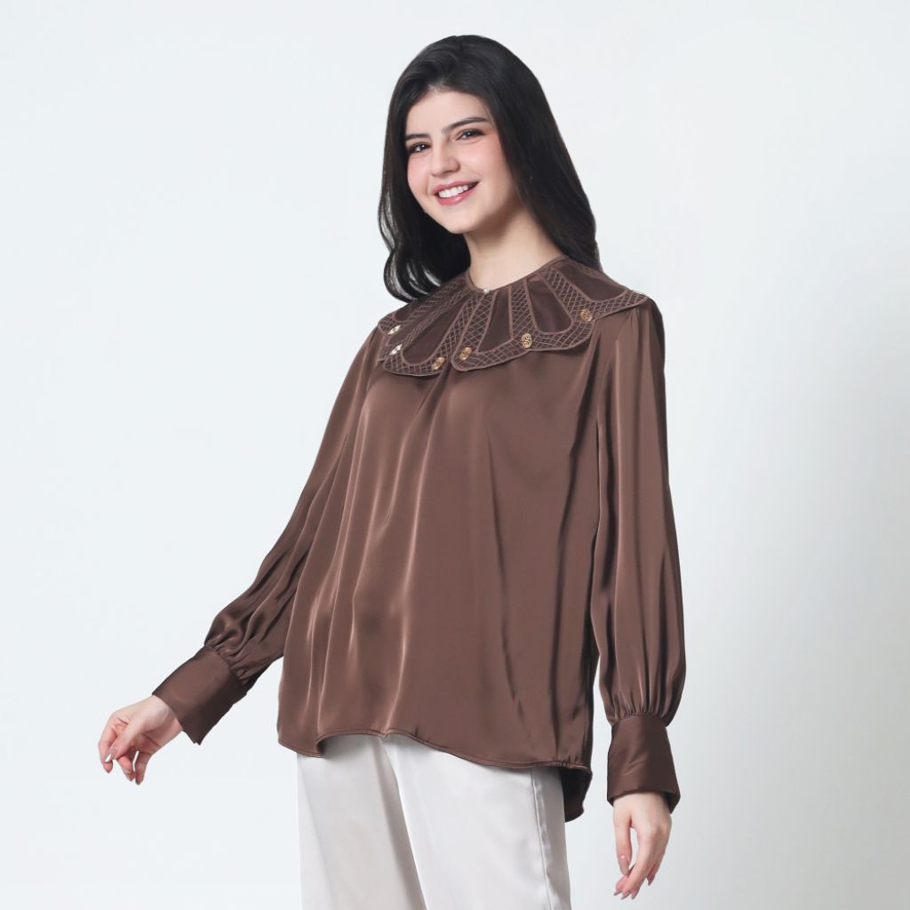 AYLA Blouse Detachable Collar